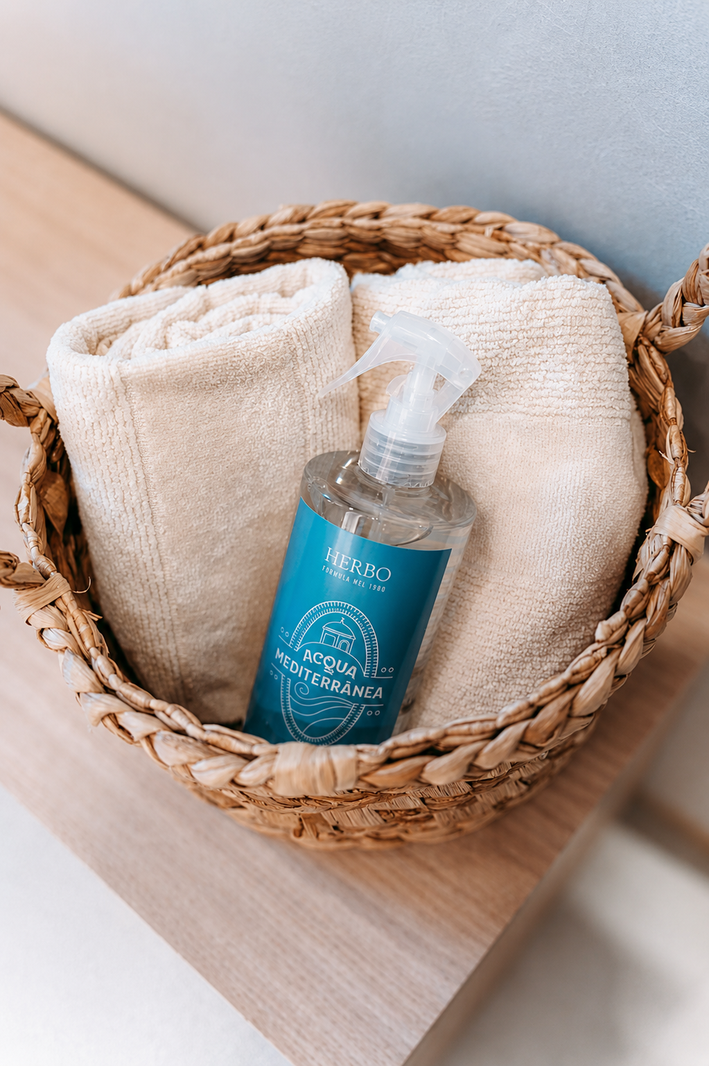 Água Perfumada para Tecidos Acqua Mediterrânea 500ml – Herbo