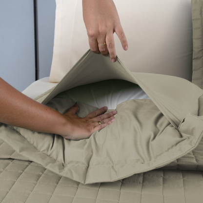 Kit Cobre-Leito Matelado Copacabana 3 Peças Queen Caqui Micropercal 300 Fios